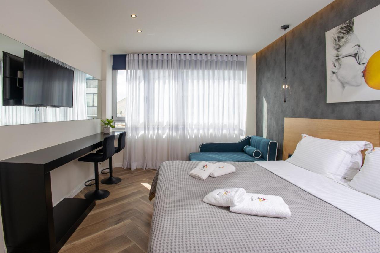 Triple A - Prime Location - Between Monastiraki & Syntagma Square-Free Parking! Athen Eksteriør bilde