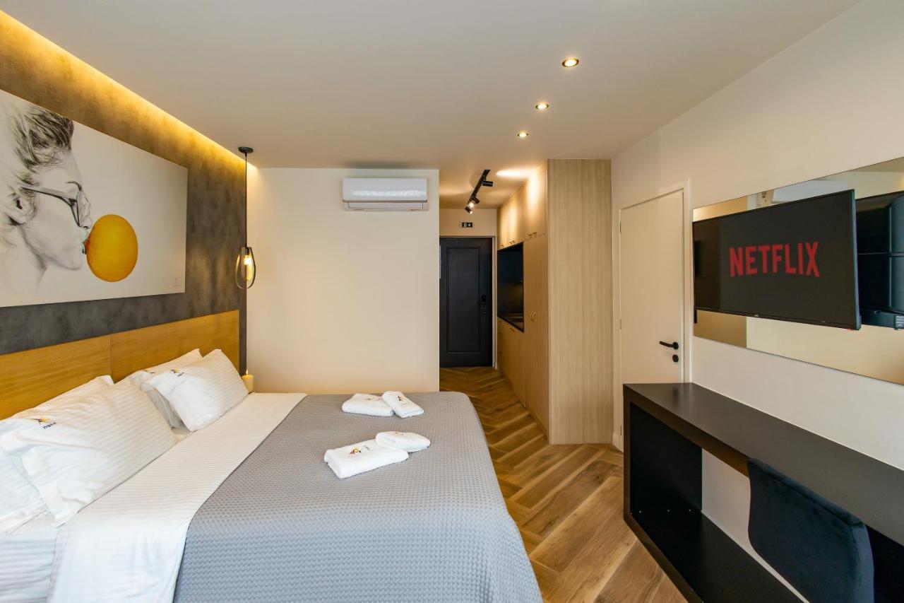 Triple A - Prime Location - Between Monastiraki & Syntagma Square-Free Parking! Athen Eksteriør bilde