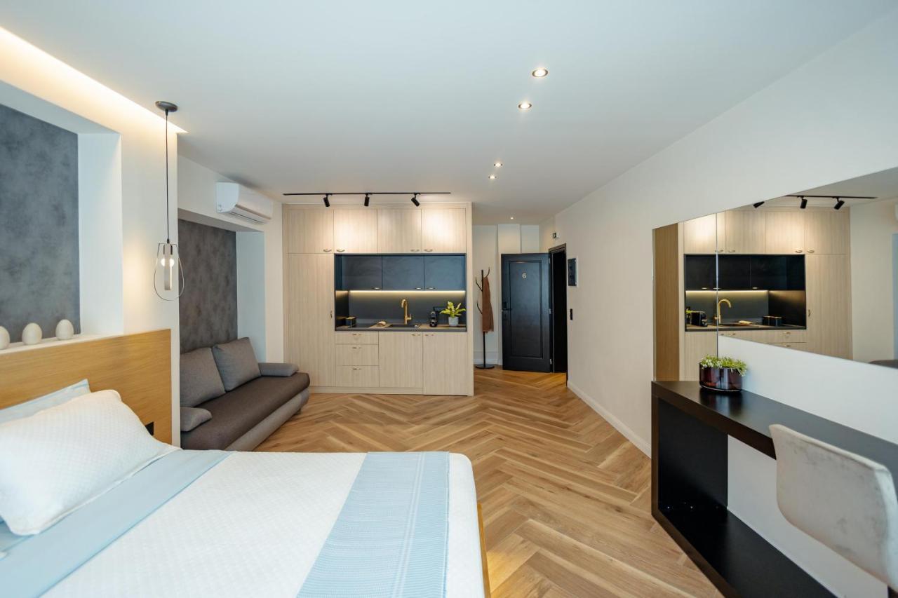Triple A - Prime Location - Between Monastiraki & Syntagma Square-Free Parking! Athen Eksteriør bilde
